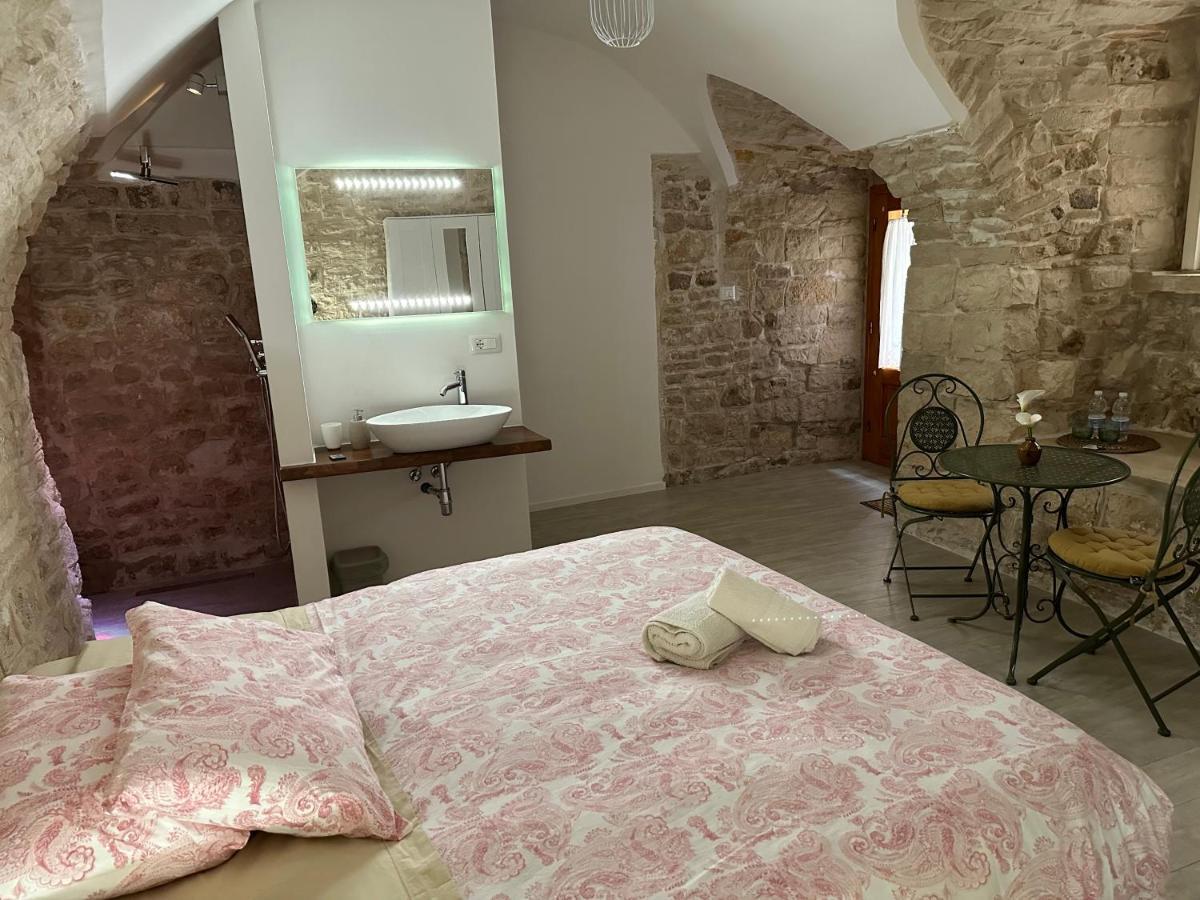 Giovinazzo Suite Pavone Griffi エクステリア 写真