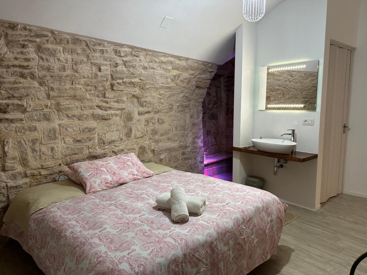 Giovinazzo Suite Pavone Griffi エクステリア 写真