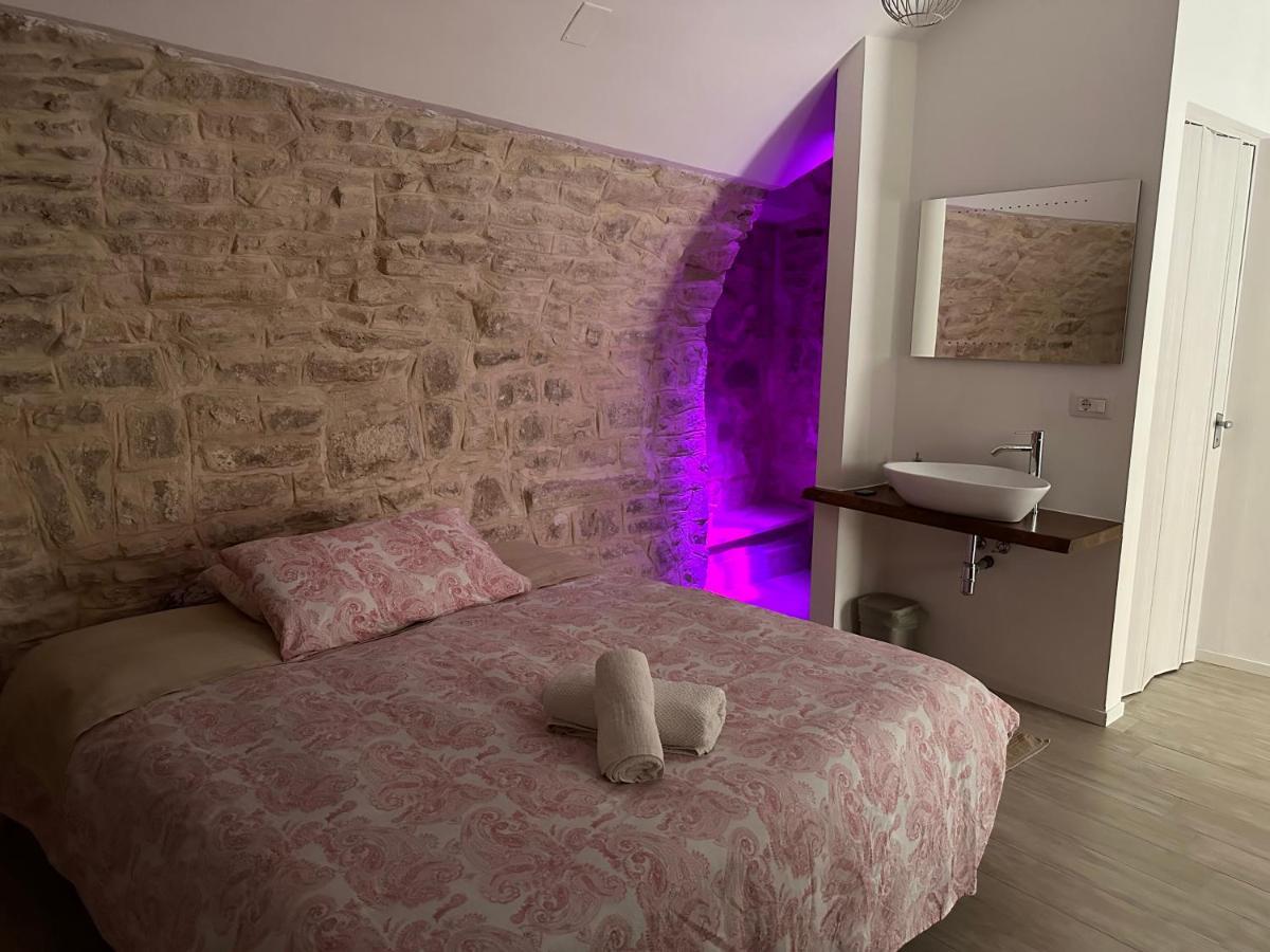 Giovinazzo Suite Pavone Griffi エクステリア 写真