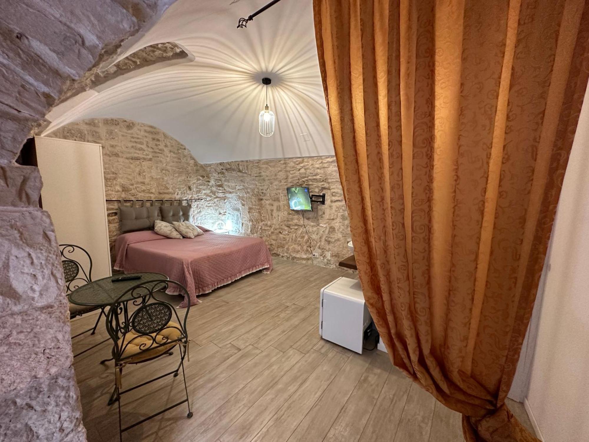 Giovinazzo Suite Pavone Griffi エクステリア 写真